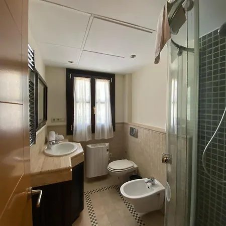 Gav Ciudad Lägenhet