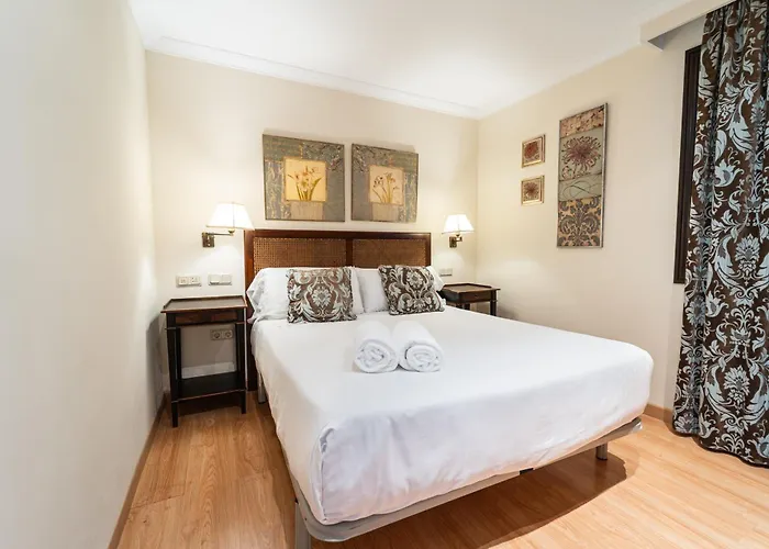 Gav Ciudad Apartment *